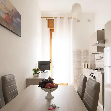 Dimora Del Corso Apartment *